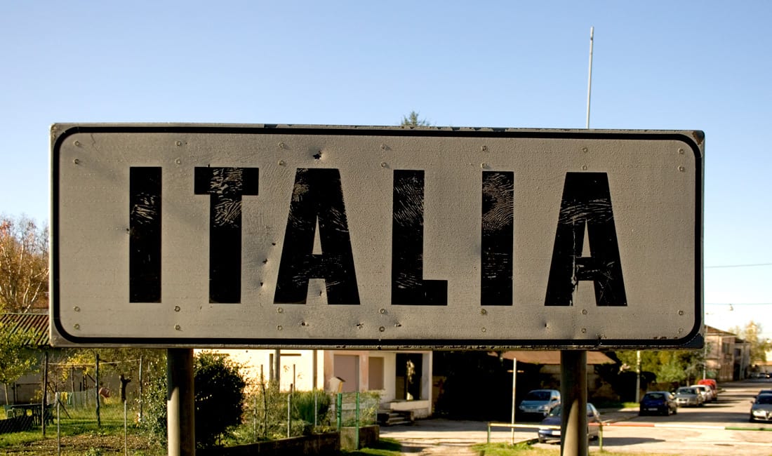 italia signs